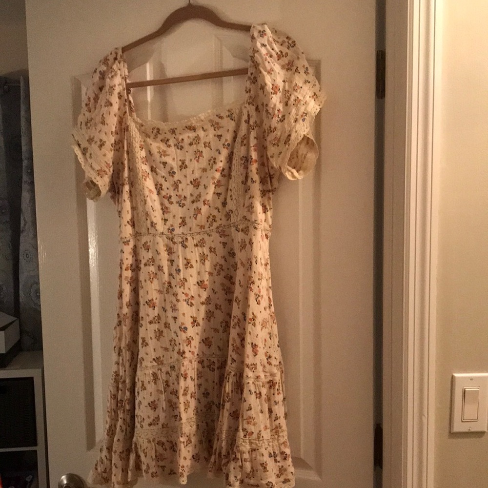 American eagle, xl, dress, elastic back, ruffle bottom